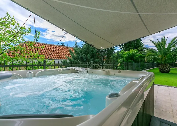 Family Heritage * Crikvenica